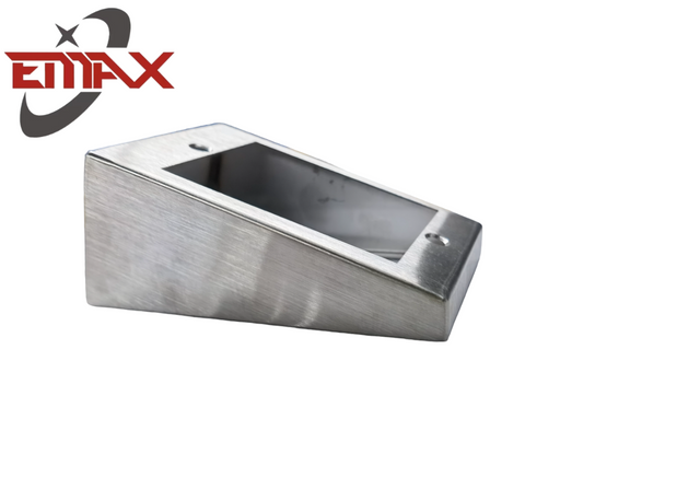 アクセス制御および電子機器用の耐久性のあるステンレス鋼の壁取り付けエンクロージャ