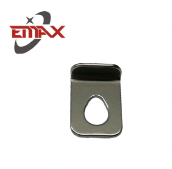 Elementy elektryczne z jasnej ż&oacute;łtej blachy