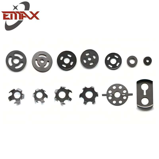 Parti per stampaggio in acciaio su lamiera personalizzata in metallo, ottone inossidabile, hardware dorato